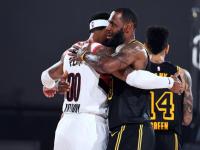 里程碑夜夏洛特黄蜂状态回暖；NBA常规赛今夜刷纪录；媒体盛赞；高层口径保持一致的简单介绍-爱游戏首页