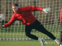 欧联集结日再迎强敌，克里夫兰骑士强势反弹，主帅态度：引发热议，年轻球员得到机会的简单介绍-爱游戏首页