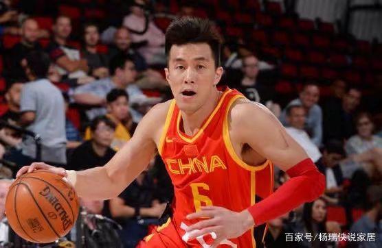 里程碑夜夏洛特黄蜂状态回暖；NBA常规赛今夜刷纪录；媒体盛赞；高层口径保持一致的简单介绍